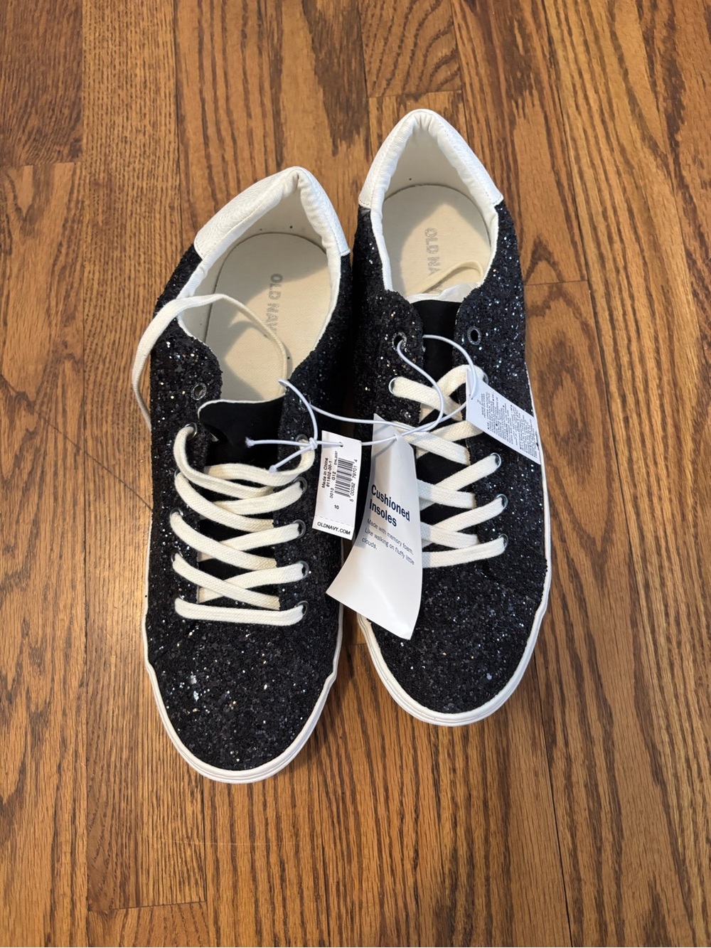 Old Navy Black Glitter Low-Top Sneakers with White Accents Size 10 NWT